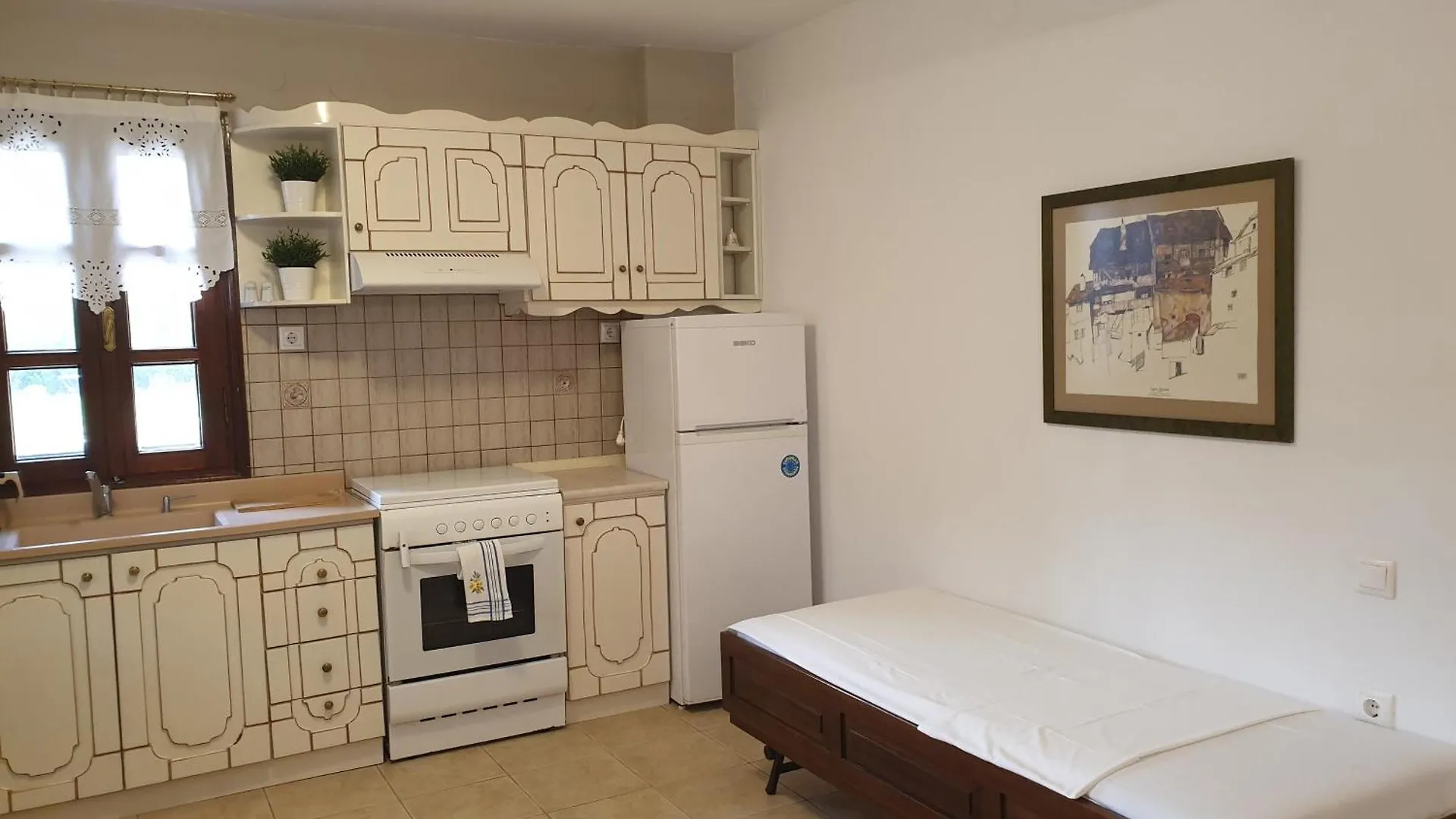 Geomelia Guest Studio 1 & Geomelia Guest Studio 2 Polygyros Holiday home